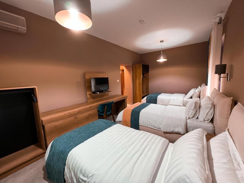 Hotel Eder Tirana